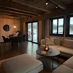Amundoya Seaside Апартаменты